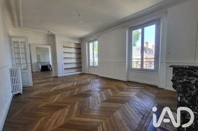 Appartement 5 pièces 2200 €
