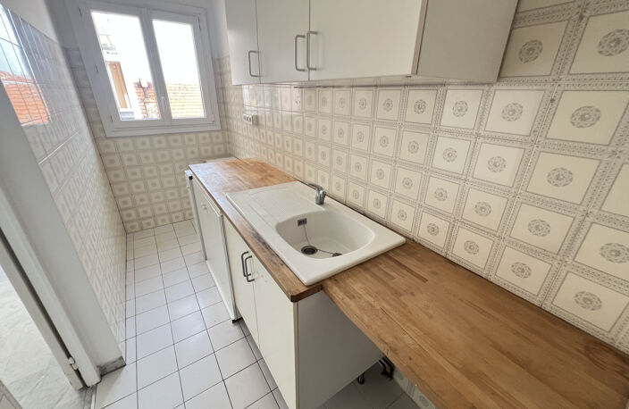 T2 TOULON MOURILLON 40M2 ASC — photo 4