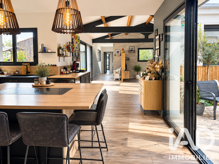 Vente Maison/villa 7 pièces — photo 1