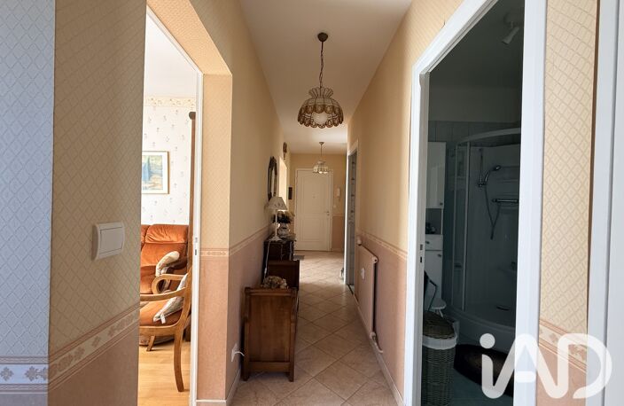 Vente Appartement 4 pièces — photo 2