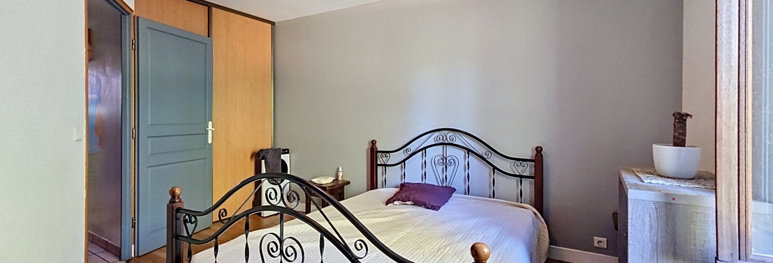 Maison 5 Pièces 126 m² à vendre à Saint-Germain-des-Fossés (03260)
