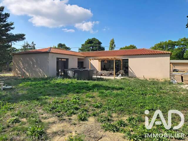 Vente Maison/villa 4 pièces — photo du bien
