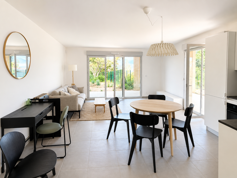 Appartement 3P RDJ neuf double parking — photo 1