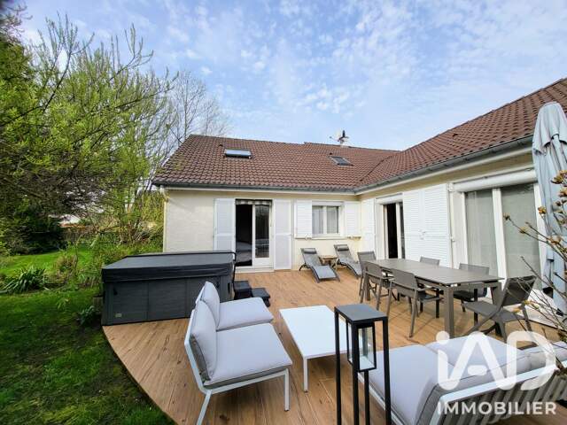 Vente Maison/villa 8 pièces — photo du bien
