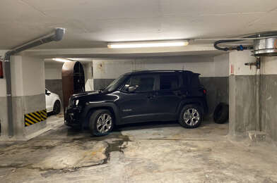 Garage  49500 €