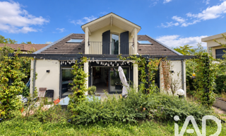 Maison 8 Pièces 156 m² à vendre à Marly-le-Roi (78160)