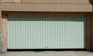 Garage   m² à vendre à Nice (06300)