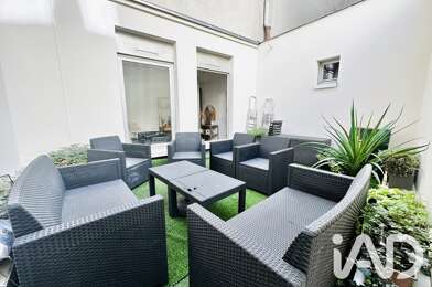 Commerce  619000 €