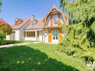 Vente Maison/villa 8 pièces — photo 2
