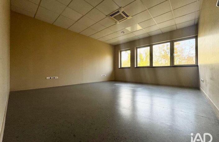 Location Bureaux 210 m&sup2; — photo 2