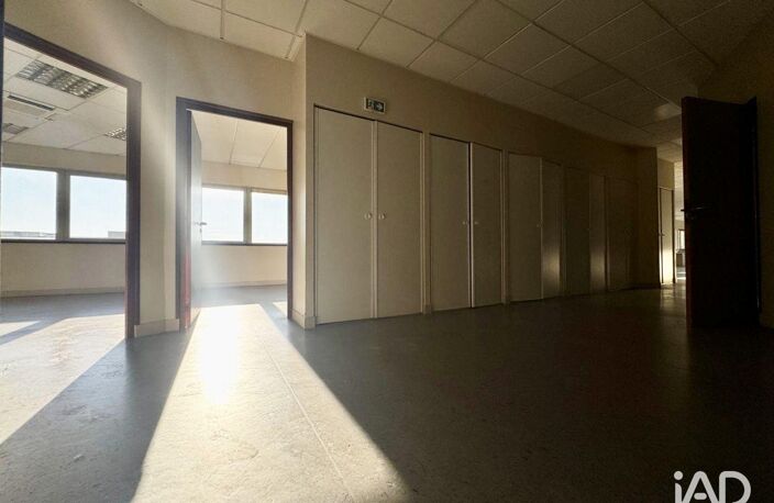 Location Bureaux 210 m&sup2; — photo 3