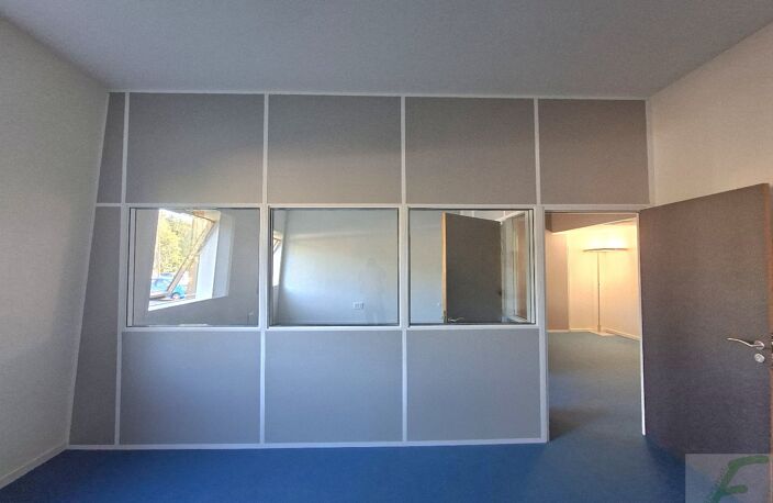 Bureau — photo 2