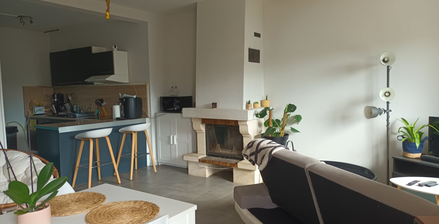 Maison à la Villedieu-du-Clain 77.75 m2 — photo 1