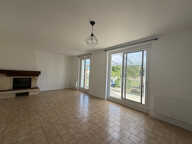 A LOUER ECOMMOY MAISON 2 CHAMBRES AVEC GARAGE ET JARDIN — photo 2