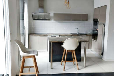 Appartement 3 pièces 1006 €
