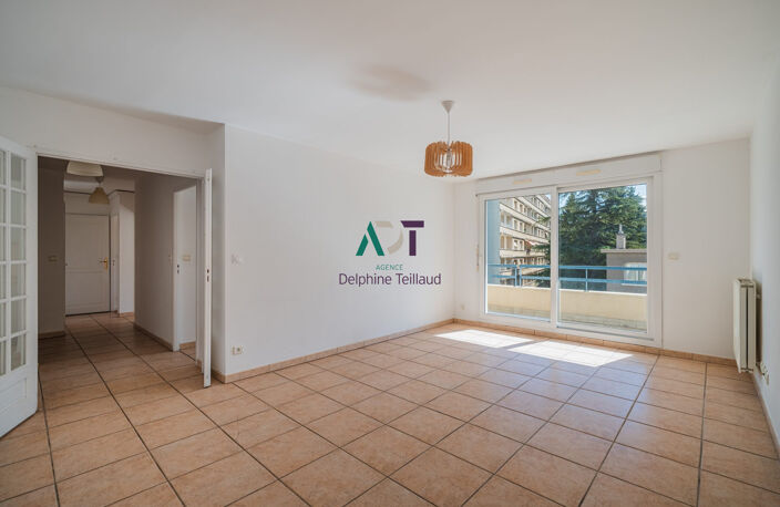 T3 - 16 rue Paul Bourget — photo 3