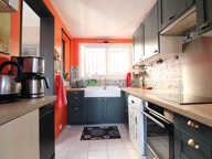 ROYAN - QUARTIER DU PARC - 500 m Plage et Commerces - MAISON 180 M2 HABITABLES AVEC GARAGE DOUBLE — photo 3
