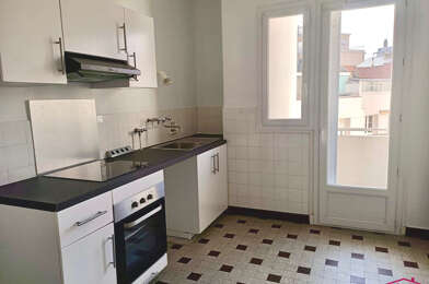 Appartement 3 pièces 778 €