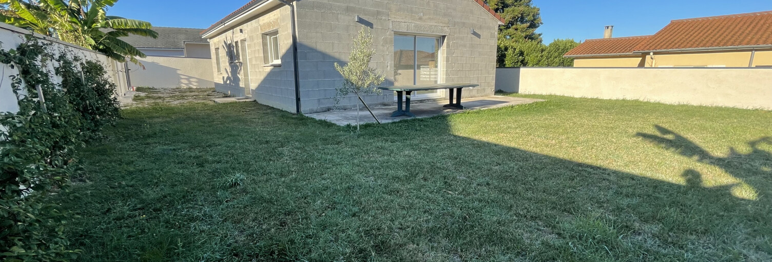 Maison 4 Pièces 94 m² à louer à Beausemblant (26240)