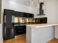 BEL APPARTEMENT T4 NON MEUBLE A LOUER RUE FRANKLIN — photo 2