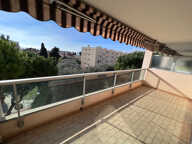 CAGNES SUR MER - 3 PIECES PRINC. - TERRASSE - VUE MER - GARAGE - CAVE — photo 2