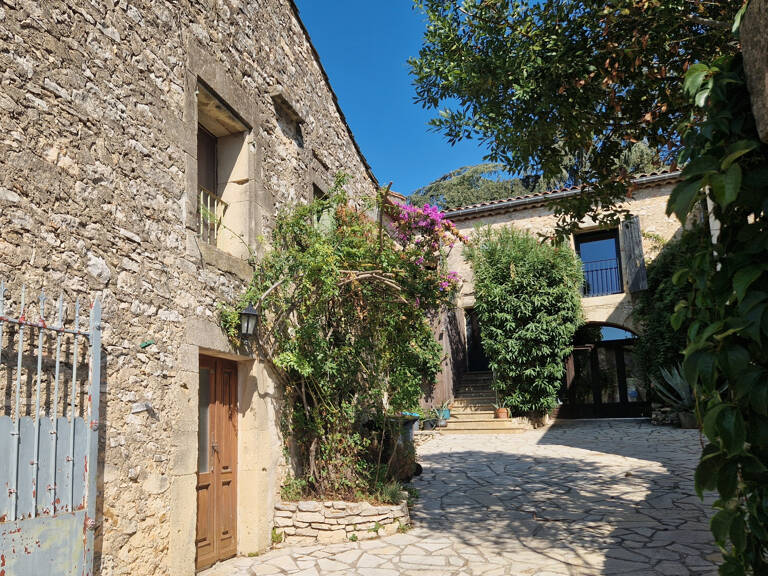 VENTE MAISON DE VILLAGE ASPERES — photo 1