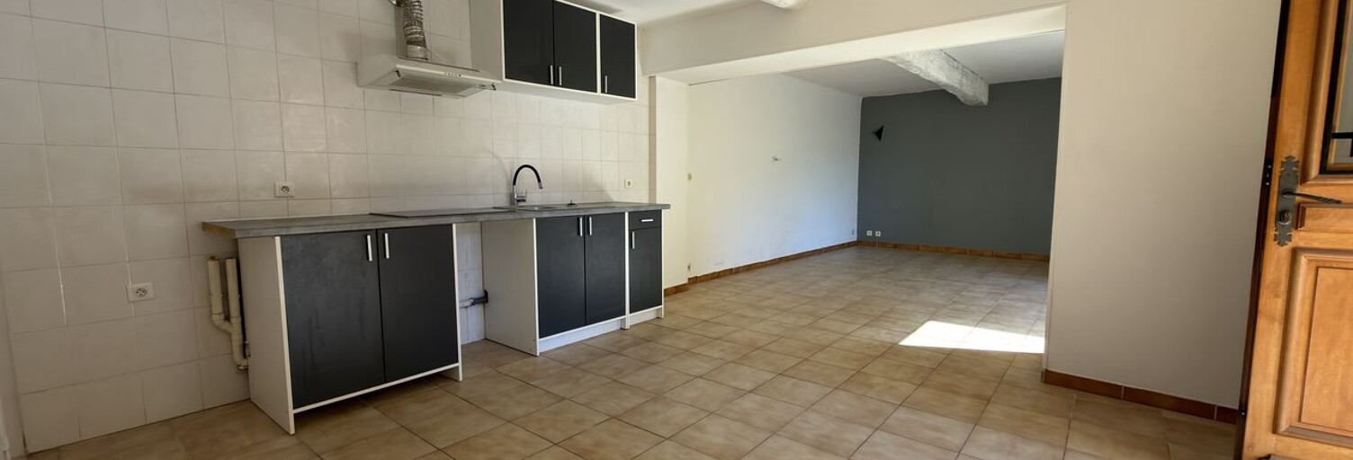 Maison 5 Pièces 110 m² à louer à Cuges-les-Pins (13780)