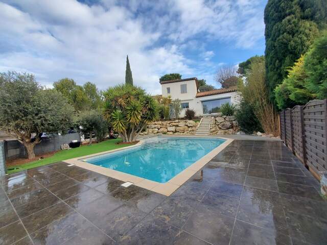 Maison d exception avec piscine et vue panoramique sur le Vieux — photo du bien