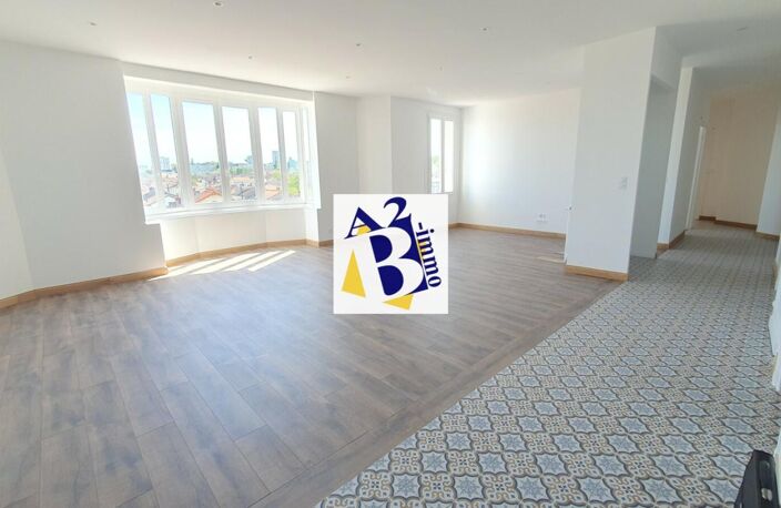 Place victor Hugo, Appt T5 de Standing, 123m² — photo 4