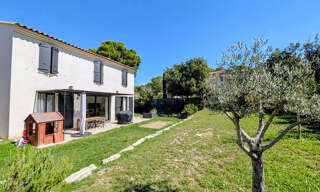 Maison 5 Pièces 125 m² à louer à Éguilles (13510)