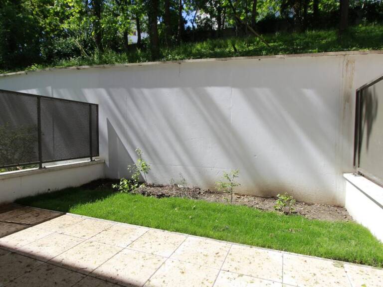 Grand studio de 41 m2 livré en 2024 avec terrasse et jardin — photo 1