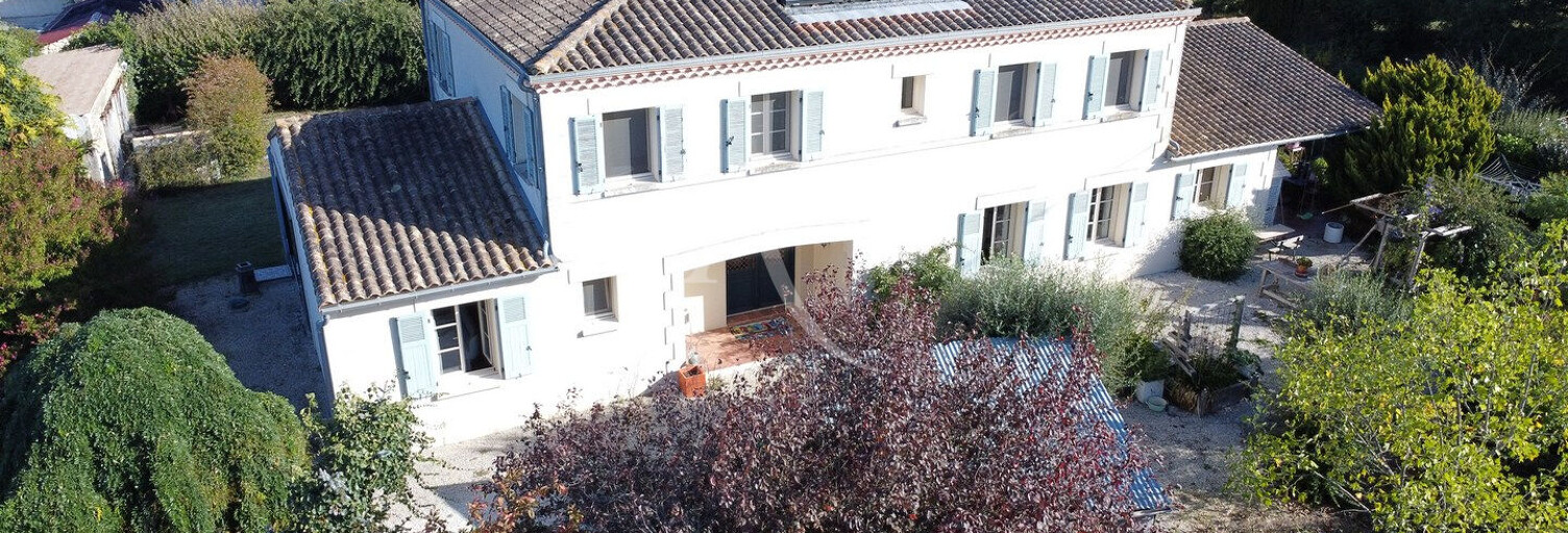 Maison 12 Pièces 253 m² à vendre à Fléac-sur-Seugne (17800)