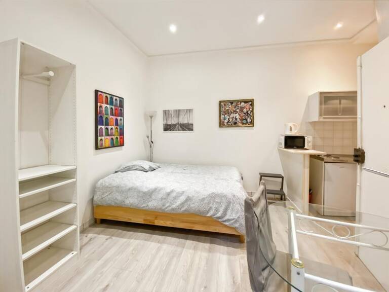 Studette à vendre 1 pièce PARIS 8EME ARRONDISSEMENT (75) — photo 1