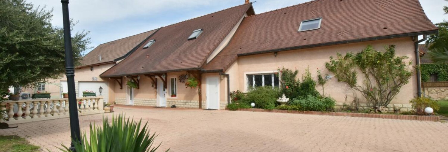 Maison 8 Pièces 254 m² à vendre à Flagey-Echézeaux (21640)