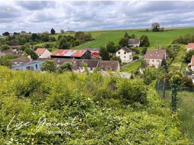 TERRAIN À BÂTIR - LIBRE DE CONSTRUCTEUR — photo du bien