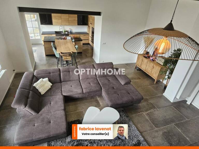 Maison à vendre 180 m², 6 pièces, 3 chambres SOYAUX (16) — photo 1