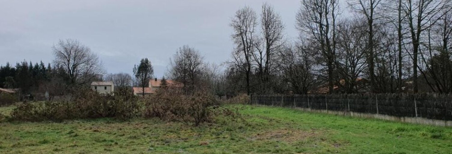 Terrain  683 m² à vendre à Salaunes (33160)