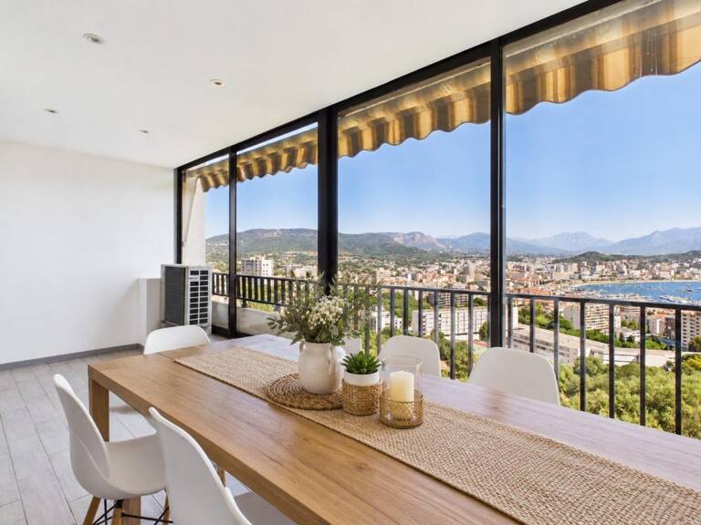 A VENDRE F3 PANORAMIC AVEC VUE MER ET TERRASSE — photo 1