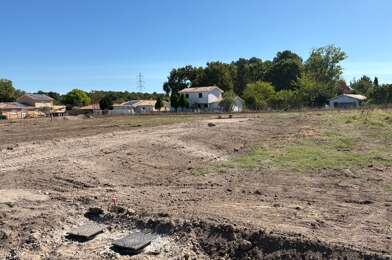 Terrain  210000 €