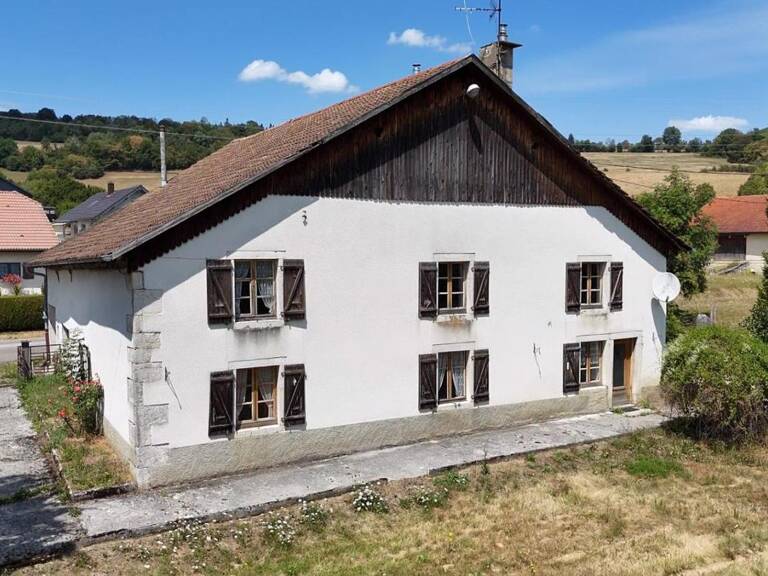 ANCIEN CORPS DE FERME 5 PIECES 93.7 m² SUR TERRAIN DE 18.87 ARES 119000 EUROS — photo 1