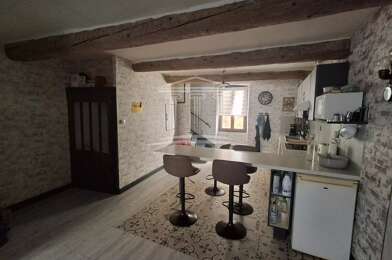 Maison 4 pièces 890 €