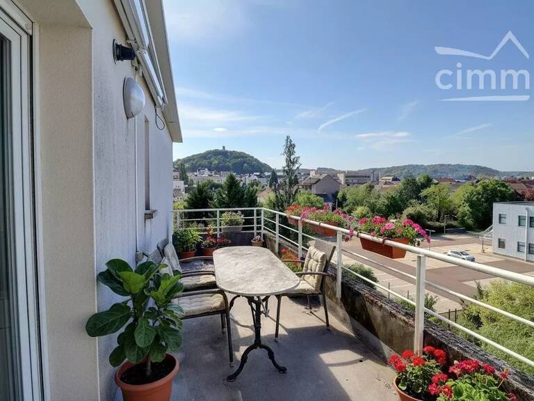 Appartement T4 de 90 .53 + garage + cave + ascenceur à FORBACH — photo 1