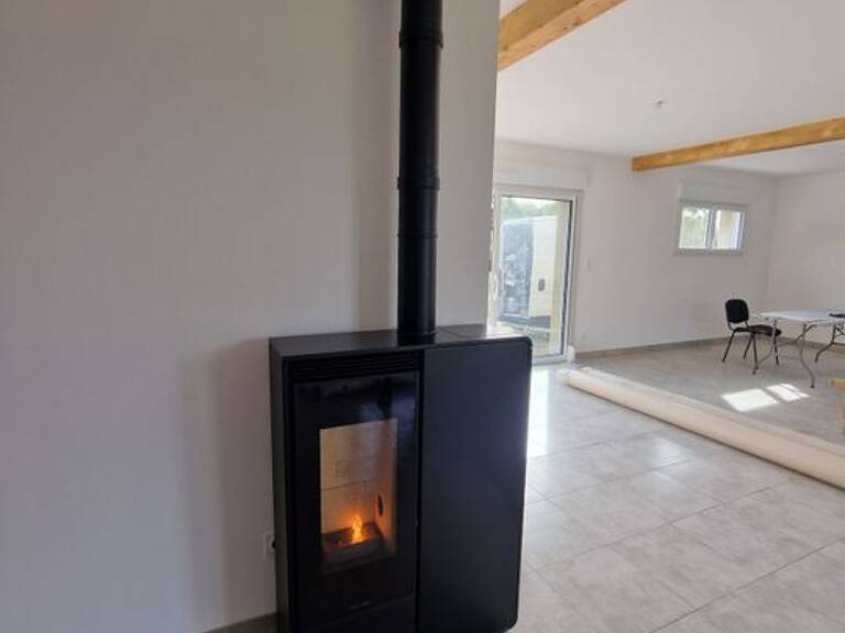 Maison de 120m2 à louer sur Gennes-sur-Glaize — photo 1