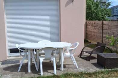 Maison 6 pièces 1700 €