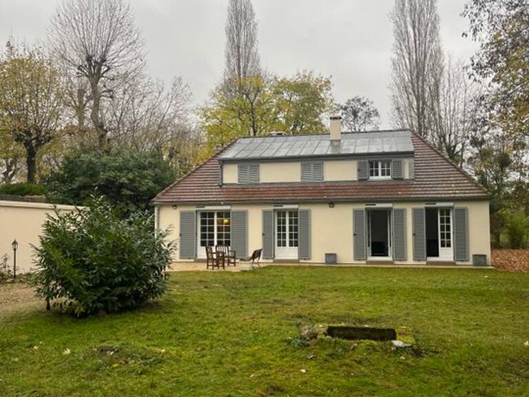 Maison de 190m2 à louer sur Le Vésinet — photo 1