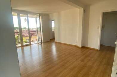 Appartement 4 pièces 710 €