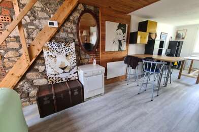 Appartement 2 pièces 715 €