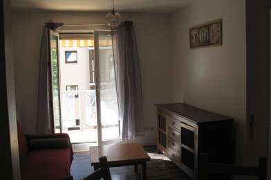 Appartement 3 pièces 994 €