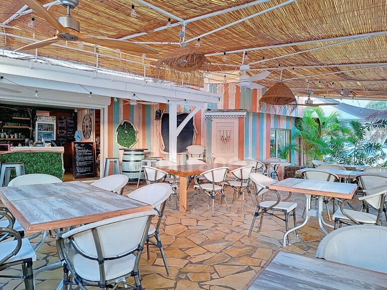 À VENDRE EN EXCLUSIVITÉ RESTAURANT FACE À LA MARINA D'OYSTER POND AVEC LICENCE IV, SAINT-MARTIN (97150) — photo 1