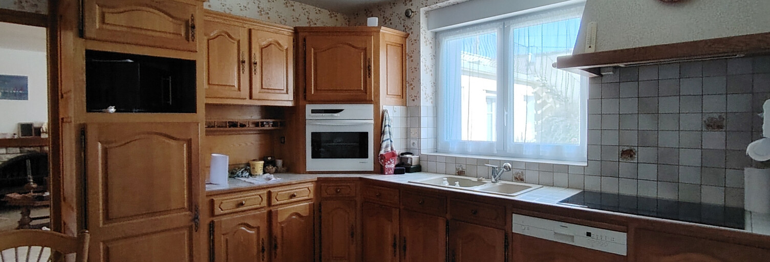 Maison 8 Pièces 161 m² à vendre à Assais-les-Jumeaux (79600)